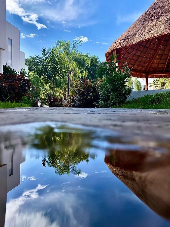別荘 プレヤデルカーメン Residencial Bali Casa Mariposaヴィラ